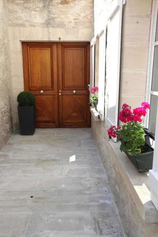 Saint Graal Bed & Breakfast Chamant Exterior photo